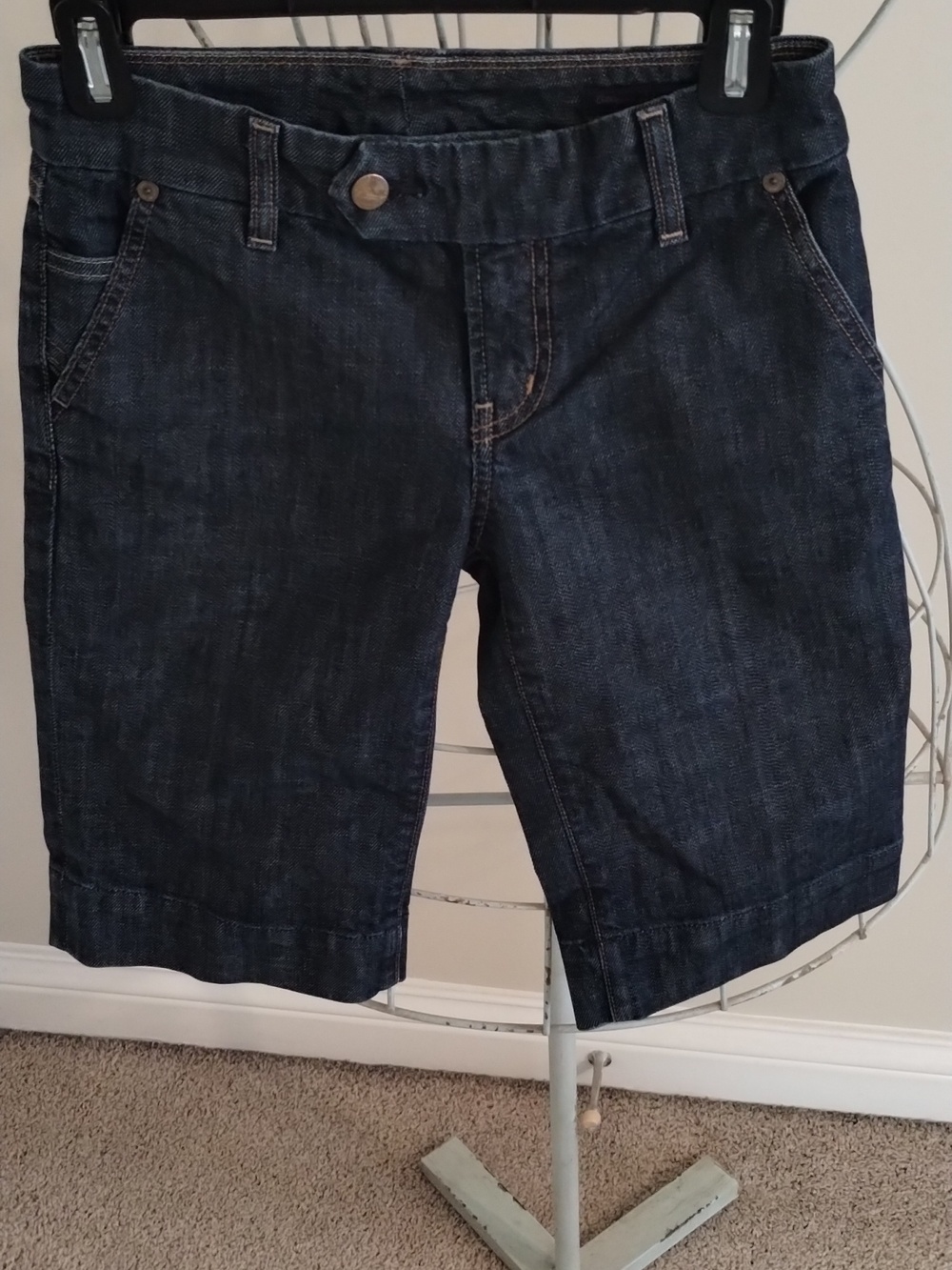 Citzens of Humanity jean shorts - Picture 3 of 13
